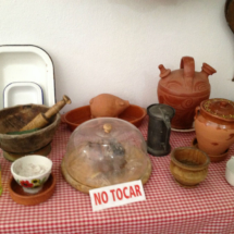 Menaje de cocina en el Museo de las Raíces Conileñas