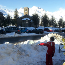 Si no se puede esquiar, el Valle del Tena ofrece entretenimiento para los niños