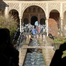 La Alhambra de Granada, con niños