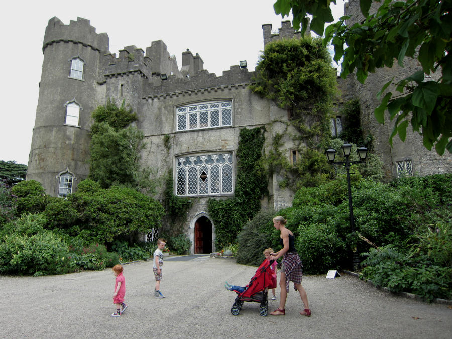 Castillo de Malahide, en Irlanda, cerca de Dublín
