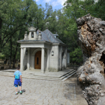 Ermita de la Virgen de Gracia, en el Bosque de la Herrería