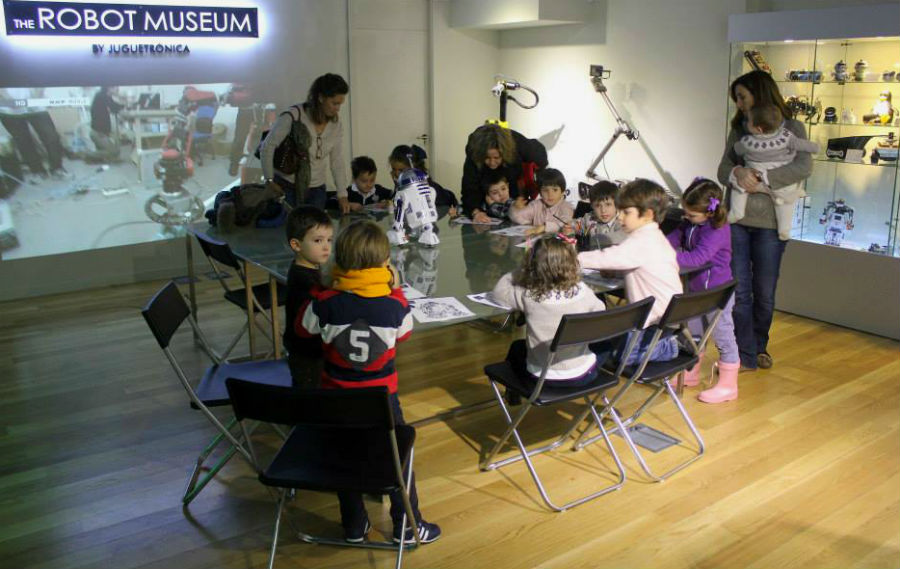 Juguetrónica organiza talleres y cursos de iniciación a la robótica para niños