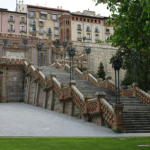 Vista de una escalera en Teruel