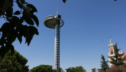 El Faro de Moncloa tiene 110 metros de altura