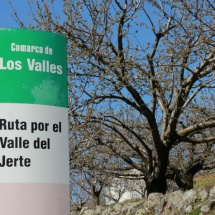Indicadores de rutas por el Valle del Jerte
