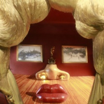 Museo Dalí Figueras: habitación Mae West
