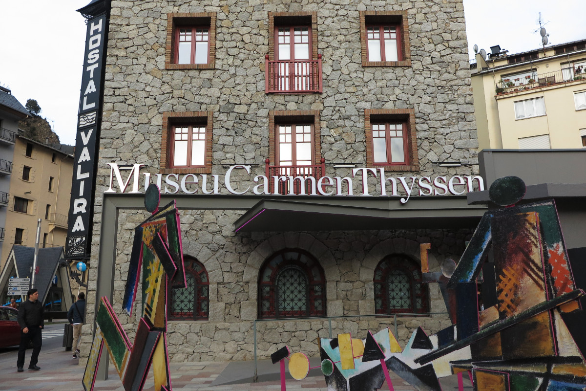 Fachada del Museo Carmen Thyssen de Andorra