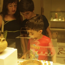 Museo de Cádiz: niños curiosos