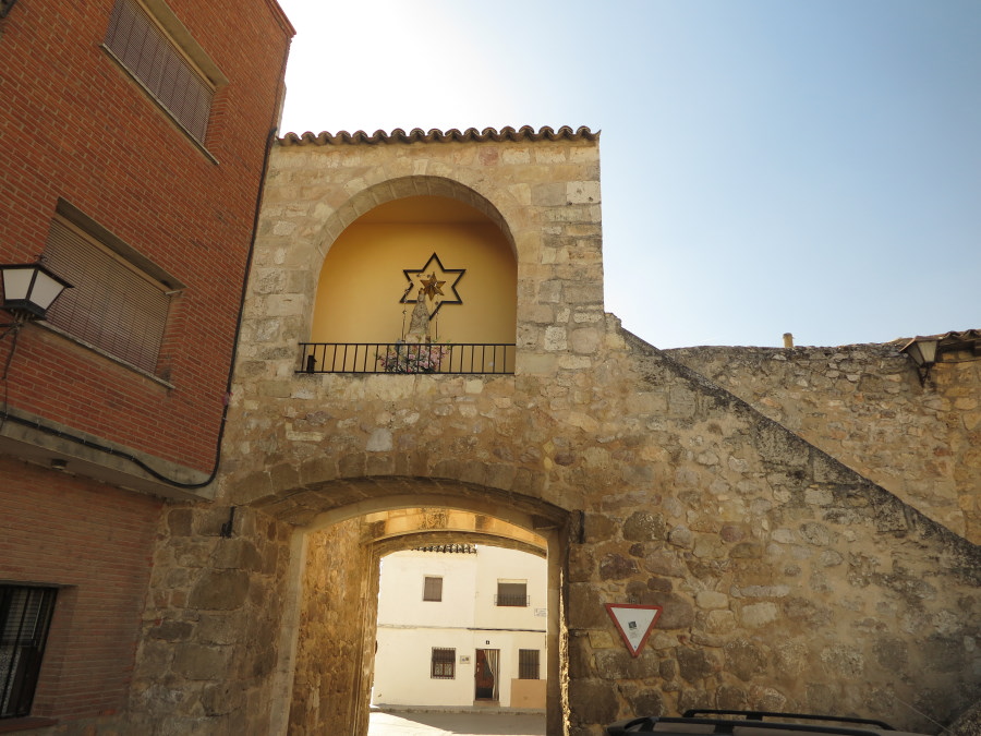 Puerta de la Estrella de Belmonte