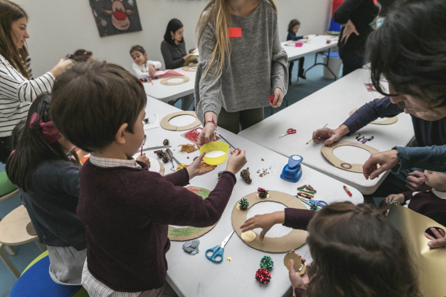 Taller de Navidad en el Centro Cultural Conde Duque de Madrid