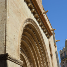 Puerta románica de la catedral de Valencia