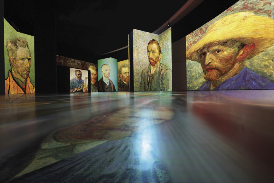 Montaje de la exposición 'Van Gogh Alive'