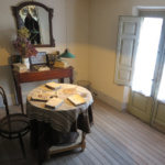 Detalle de una habitación de la casa de Machado en Segovia