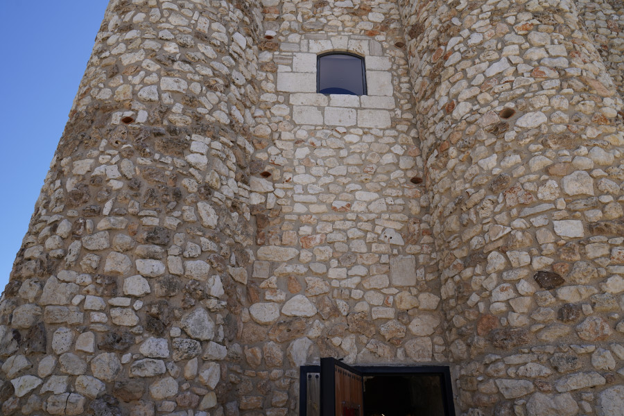 Antigua puerta del castillo