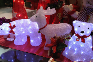 Adornos Navidad baratos: mira los bazares chinos