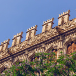 Detalle del edificio de la Lonja de la Seda de Valencia