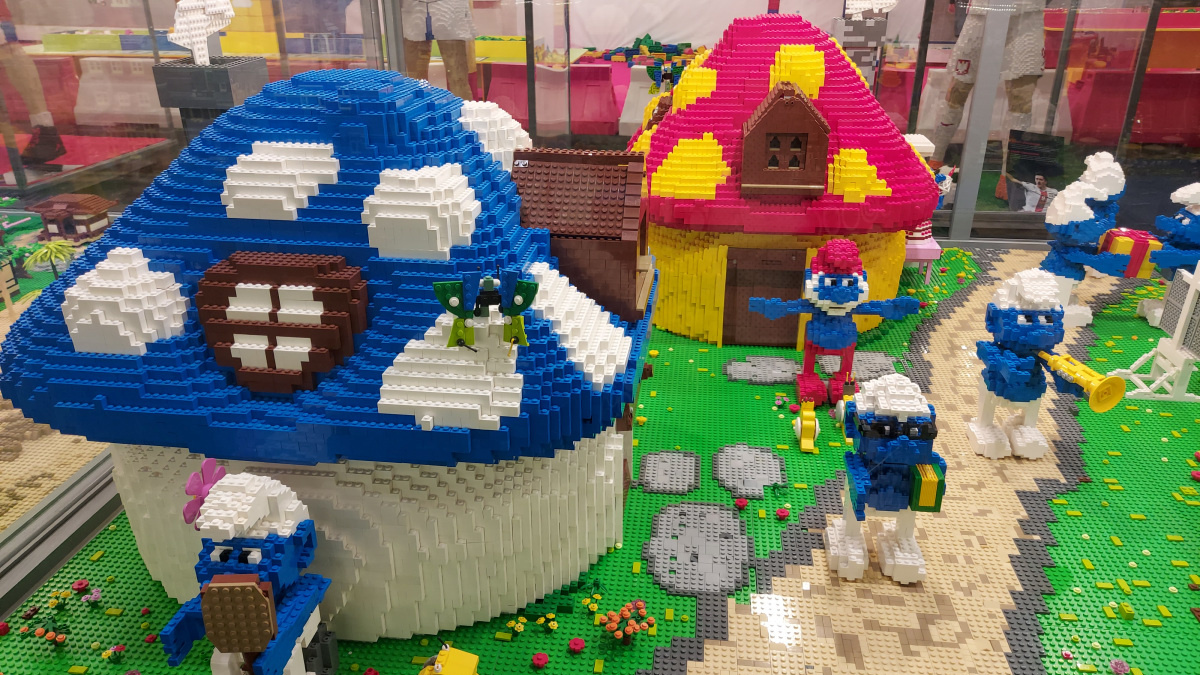 Exposición de Lego en Plaza Río 2